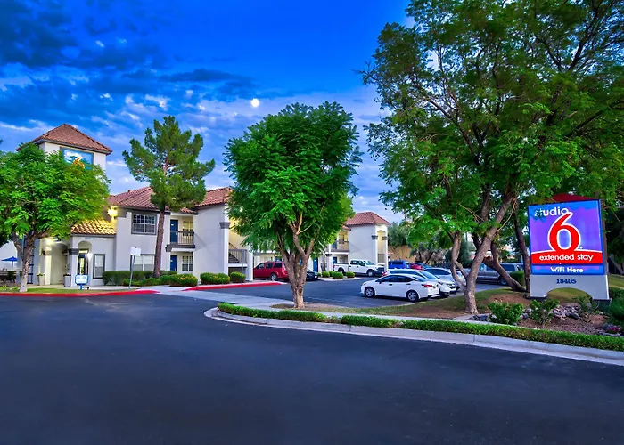 Hotel 6-phoenix, Az - Deer Valley 3*
