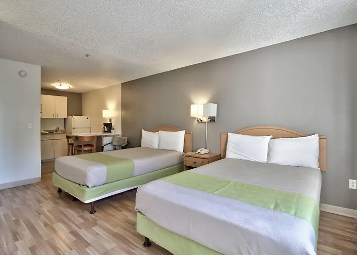 6-phoenix, Az - Deer Valley Hotel 3*
