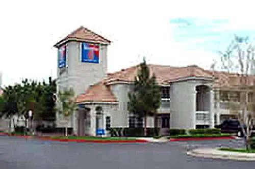 Hotel 6-phoenix, Az - Deer Valley 3*